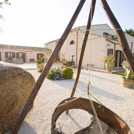 Agriturismo Antichi Granai Calatafimi
