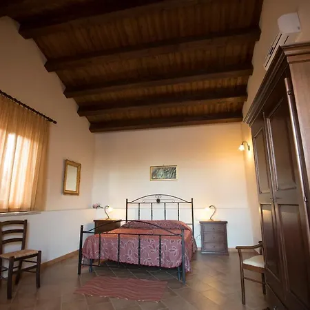 Agriturismo Antichi Granai Alloggio per agriturismo Calatafimi
