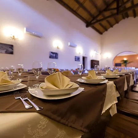Agriturismo Antichi Granai Lantgård