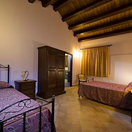 Lantgård Agriturismo Antichi Granai