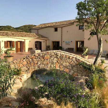 Lantgård Agriturismo Antichi Granai *